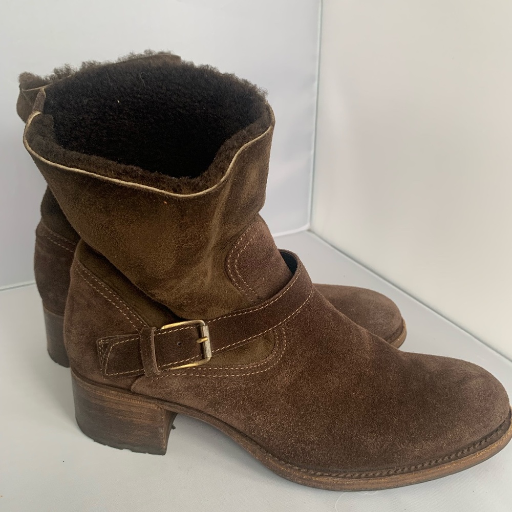 n.d.c  BROWN SUEDE MOTO BOOTS WITH BROWN SHERPA LINING